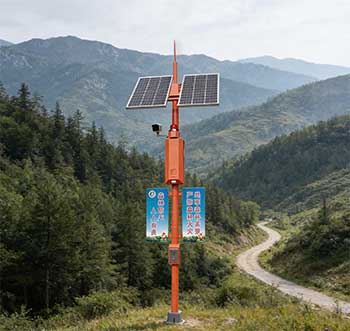 光伏驱动 + 智能语音：太阳能语音监控杆打造全方位监控