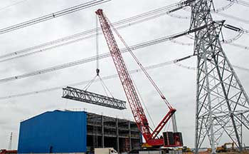 吊车作业靠近高压线怎么办？近电感应报警器给出答案