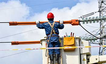 穿戴式移动视频监控_高危作业实时监控设备_智能安全防护方案